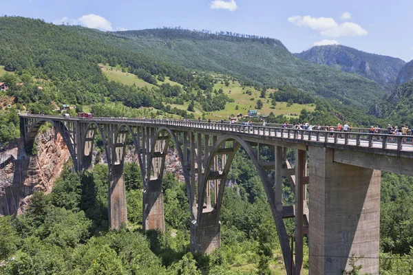 Djurdjevic van brug — Stockfoto