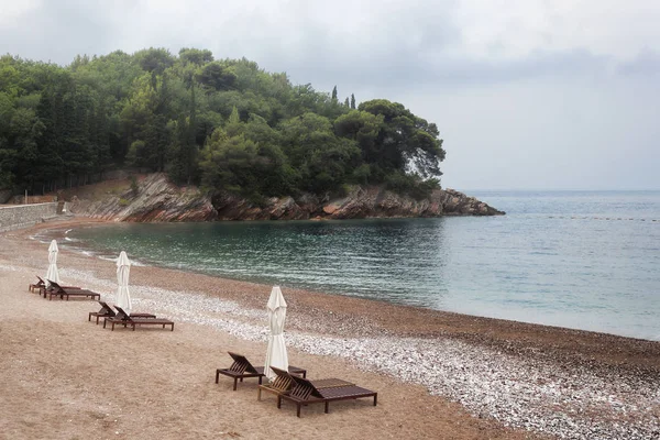 Playa desierta en el mar Adriático —  Fotos de Stock