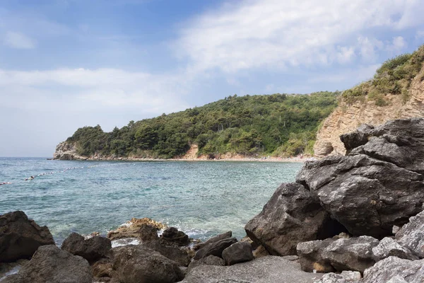 Budva'nın Adriyatik kıyısı