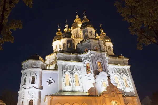 Temple of the holy women who carry peace to the earth — Stock Photo, Image