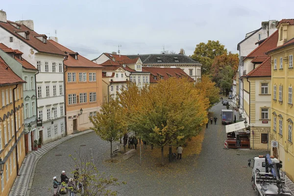 View from the Charles Bridge to the quarters of Prague — Stock Photo, Image