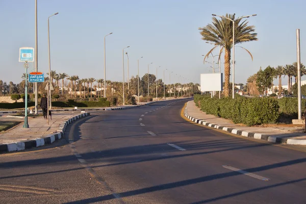 Estradas desertas Sharm El Sheikh - um fenômeno raro — Fotografia de Stock