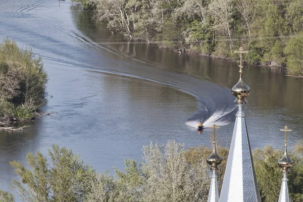 Siversky Donets floden, April — Stockfoto