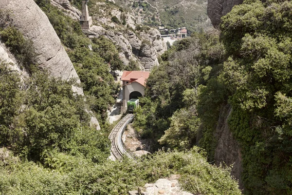 Voertuigen Berg Montserrat Buurt Van Barcelona Zomerdag Uitzicht Vanaf Het — Stockfoto