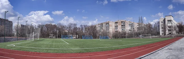 Estadio Territorio Escuela Una Zona Residencial Kramatorsk Ucrania Tiro Panorámico —  Fotos de Stock