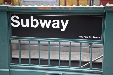 Metro, new york city