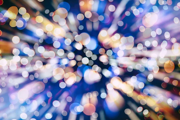 soyut mavi ve gümüşten bulanık parlak ampuller arka planda