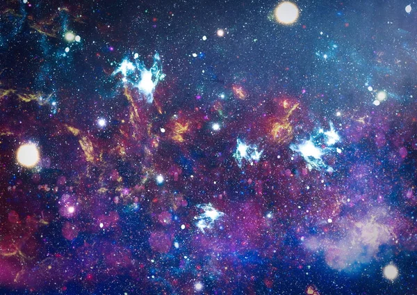 Güzel bulutsu, yıldızlar ve galaksiler. Nasa tarafından döşenmiş bu görüntü unsurları.