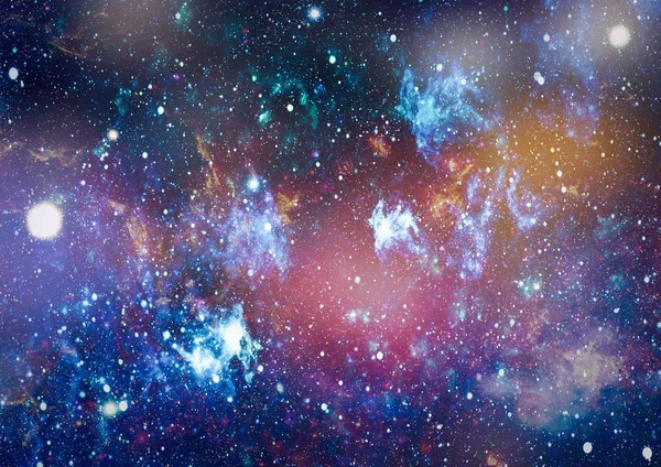 Güzel bulutsu, yıldızlar ve galaksiler. Nasa tarafından döşenmiş bu görüntü unsurları.