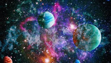 Uzaydaki gezegenler, yıldızlar ve galaksiler uzay keşiflerinin güzelliğini gösteriyor. NASA tarafından döşenmiş elementler