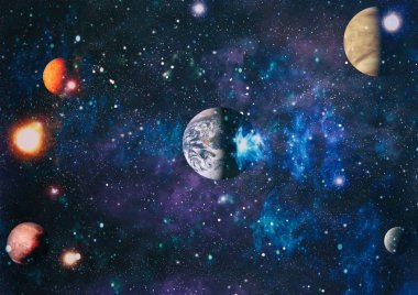 Nebula ve galaksiler uzayda. Bu görüntünün elementleri NASA tarafından desteklenmektedir.
