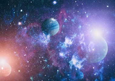 Nebula ve galaksiler uzayda. Bu görüntünün elementleri NASA tarafından desteklenmektedir.