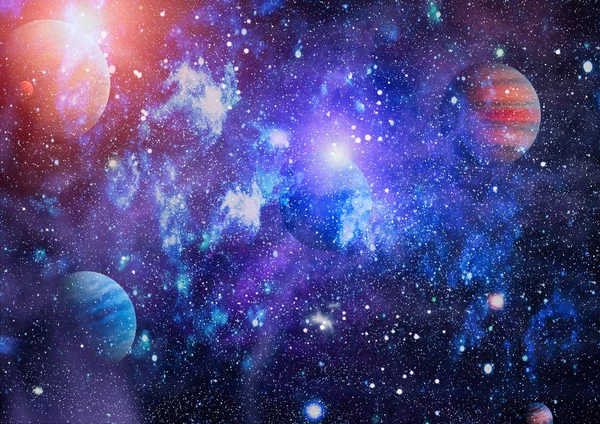 Nebula ve galaksiler uzayda. Bu görüntünün elementleri NASA tarafından desteklenmektedir.