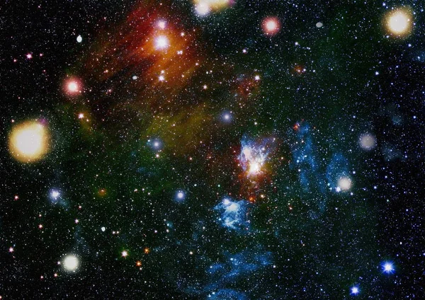 明星空间场的星云和气体拥塞 这幅图像由美国国家航空航天局提供的元素 — 图库照片