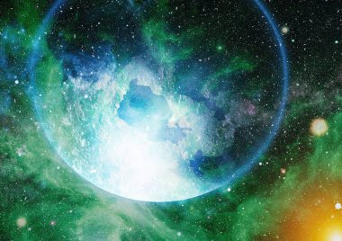 Nebula ve galaksiler uzayda. Bu görüntünün elementleri NASA tarafından desteklenmektedir.