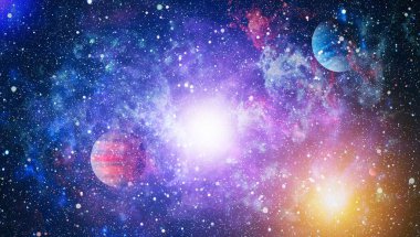 Nebula ve galaksiler uzayda. Bu görüntünün elementleri NASA tarafından desteklenmektedir.