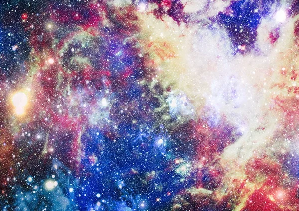 Patlama süpernovası. Parlak Yıldız Nebulası. Uzak galaksi. Soyut görüntü. Bu görüntünün elementleri NASA tarafından desteklenmektedir.