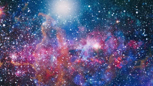 Renkli derin uzay. Evren kavramı arka plan. Nasa tarafından döşenmiş bu görüntü unsurları