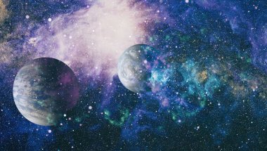 Uzayda ateşli bir patlama. Evrenin soyut çizimi. Bu görüntünün elementleri NASA tarafından desteklenmektedir