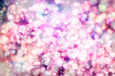 Noel ışığı arka planı. Parlak tatil arkaplanı. Yanıp sönen Yıldızlarla Odaklanmış Arkaplan. 2020 yılı. Mutlu Noeller ve yeni yıl tatili geçmişi.