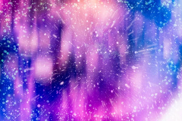 Blurred bokeh fondo de Navidad con copos de nieve. Fondo de Navidad abstracto con copos de nieve y estrellas — Foto de Stock