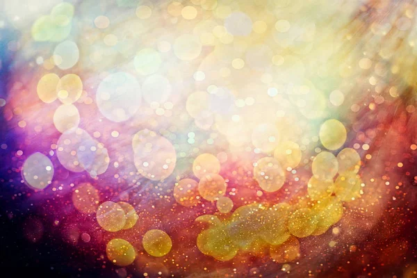 Fondo festivo con bokeh naturale e luci dorate luminose. Vintage sfondo magico con bokeh colorato . — Foto Stock