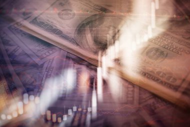 Borsa alıntılarının gösterimi. İş grafiği. Bullish Bearish trendi. Candlestick çizelgesinde düşüş eğilimi. İş grafiği geçmişi: Bilgi tabloları üzerindeki iş hesaplarının analizi.