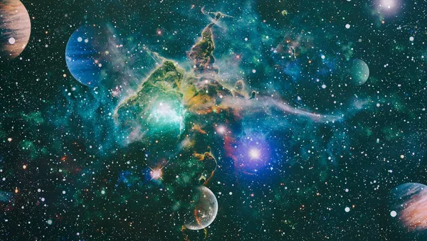 Αστέρι υψηλής ευκρίνειας, πολύχρωμο χώρο στον ουρανό. Νεφέλωμα και γαλαξίες στο διάστημα. Αστρονομία. Στοιχεία αυτής της εικόνας που διαθέτει η NASA — Φωτογραφία Αρχείου