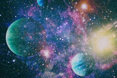 Evrenin arka plan. Yıldız kümesi ve Bulutsusu - uzayda bir bulut. Soyut astronomik gökada. Nasa tarafından döşenmiş bu görüntü unsurları.