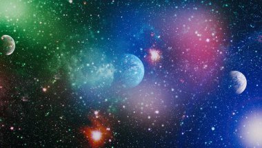 Renkli Bulutsusu ve evrendeki yıldızların açık yıldız kümesi. Nasa tarafından döşenmiş bu görüntü unsurları.