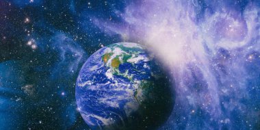 Renkli Bulutsusu ve evrendeki yıldızların açık yıldız kümesi. Nasa tarafından döşenmiş bu görüntü unsurları.