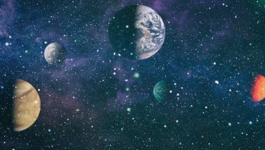 Nebula ve yıldız alanı uzaya karşı. Bu görüntünün elementleri NASA tarafından desteklenmektedir.