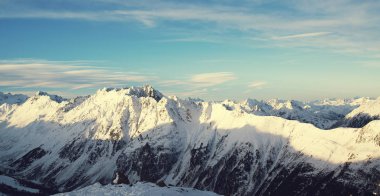 Kış sabahı, Ischgl, Avusturya Alpleri Panoraması