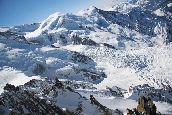 Панорама французских Альп от станции Aiguille du midi — стоковое фото