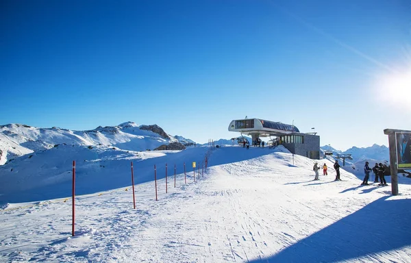 Panorama des österreichischen Skigebiets Ischgl — Stockfoto