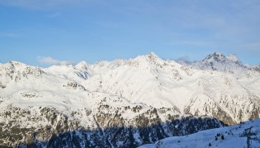 Avusturya kayak merkezi Ischgl 'in Panoraması