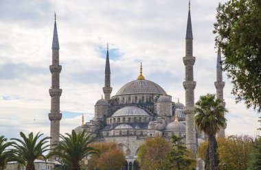 İstanbul 'daki mavi cami manzarası, hindi
