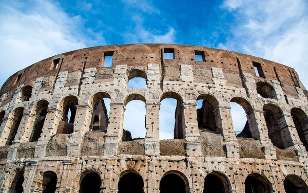 Coliseo en roma, italia —  Fotos de Stock