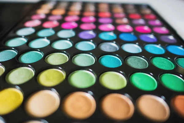 Make-up eye shadows. View from above. Flat lay. — Stock Photo, Image