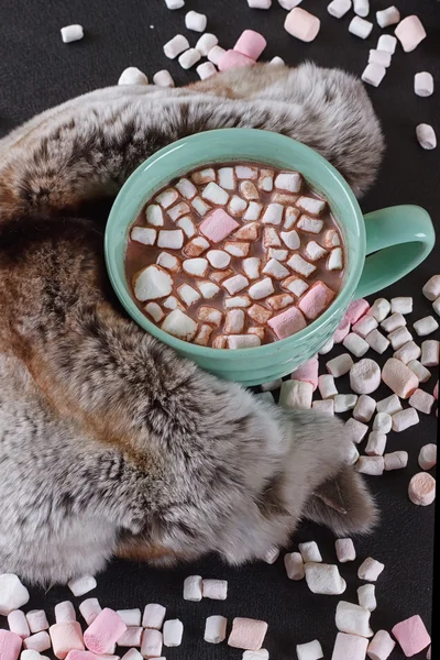 Hot chocolate with marshmallows — Stock Photo, Image