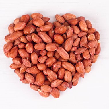 Fıstık kalp sembol