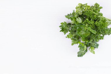 Taze maydanoz ve dereotu