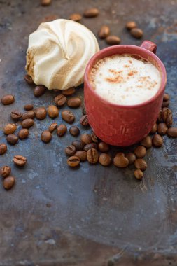 Kapuçino ve çikolata şekerleme