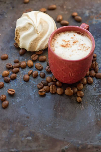 Kapuçino ve çikolata şekerleme
