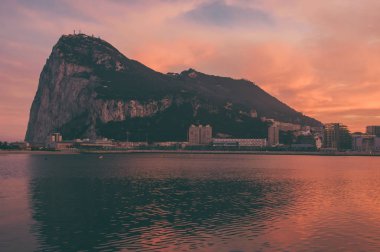 Gibraltar günbatımı 3