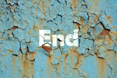 son sözü paslı oluklu metal duvar doku arka planda Yazdır