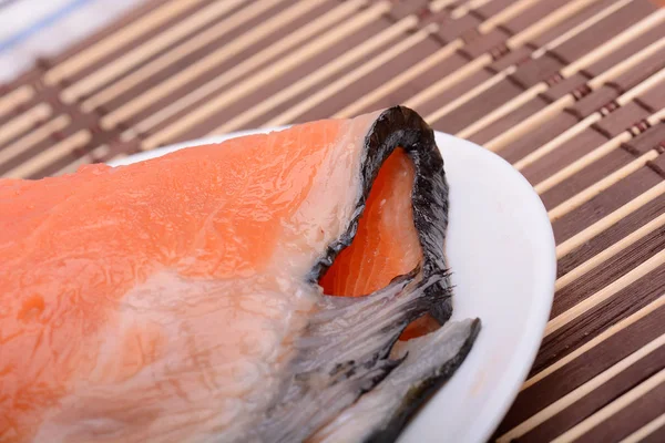 Filetto di salmone fresco da vicino — Foto Stock