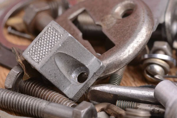 Old rusty screw,nuts and bolt with vintage style, close up — Stock Photo, Image