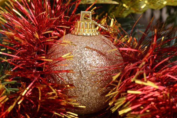 Brillante, brillante, belle palle di Natale primo piano — Foto Stock