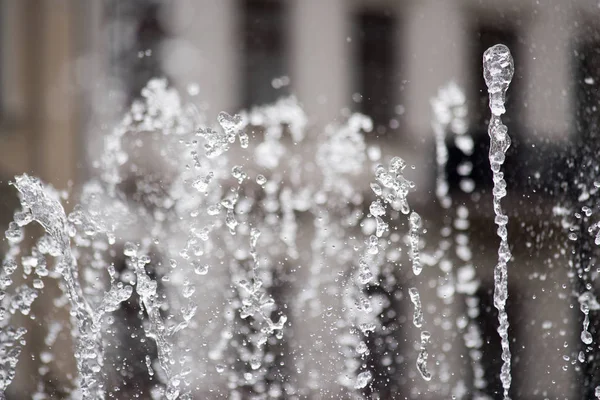 Krople wody w fontannie — Zdjęcie stockowe